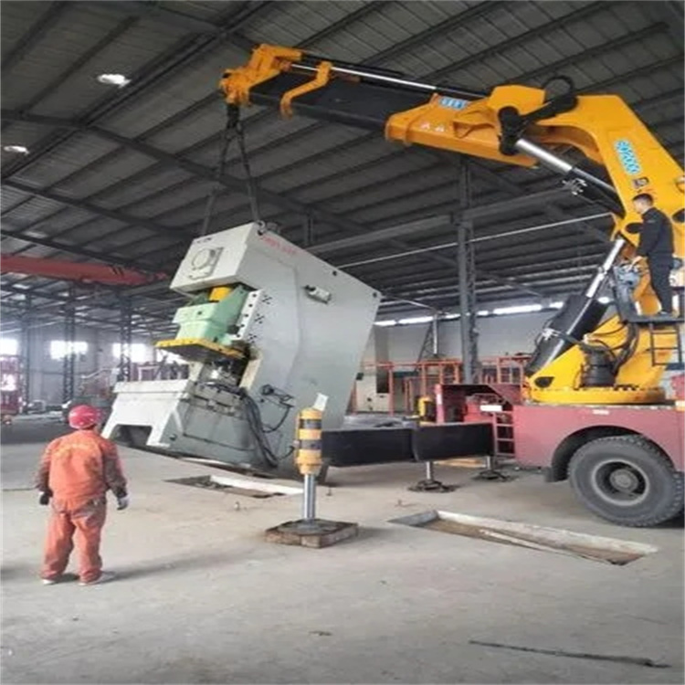 唐山丰南80吨折臂吊车出租附近电话